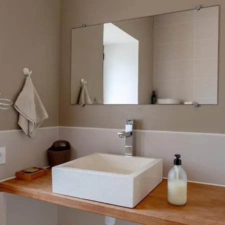 Avec Jacuzzi Charme Et Confort Сasa de vacaciones Saint-Étienne-du-Bois